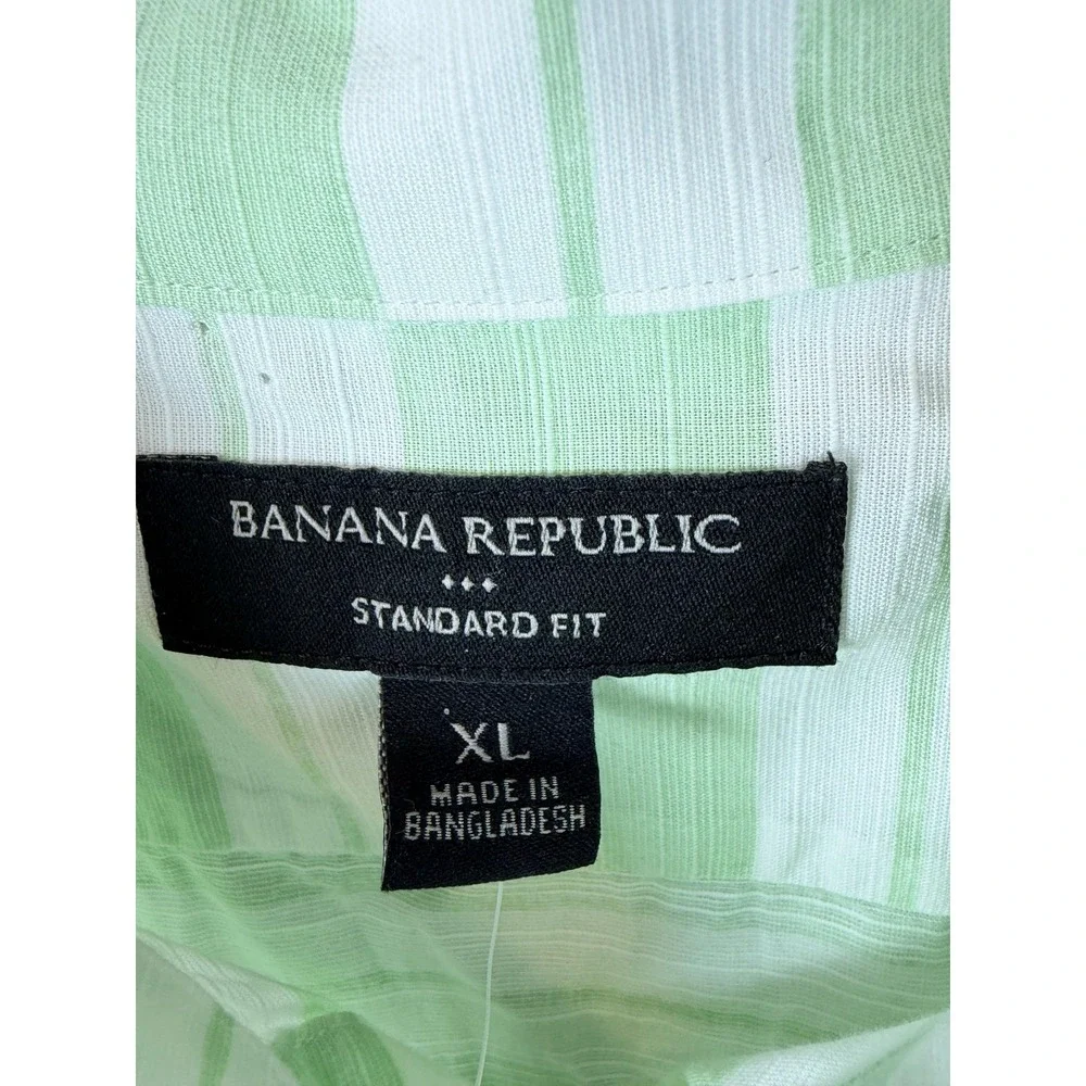 Banana Republic Shirt Mens XL Green Stripe Short Sleeve Button Front Casual New